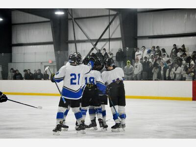Hopedale-Milford Blue Raiders Vs Auburn Rockets
